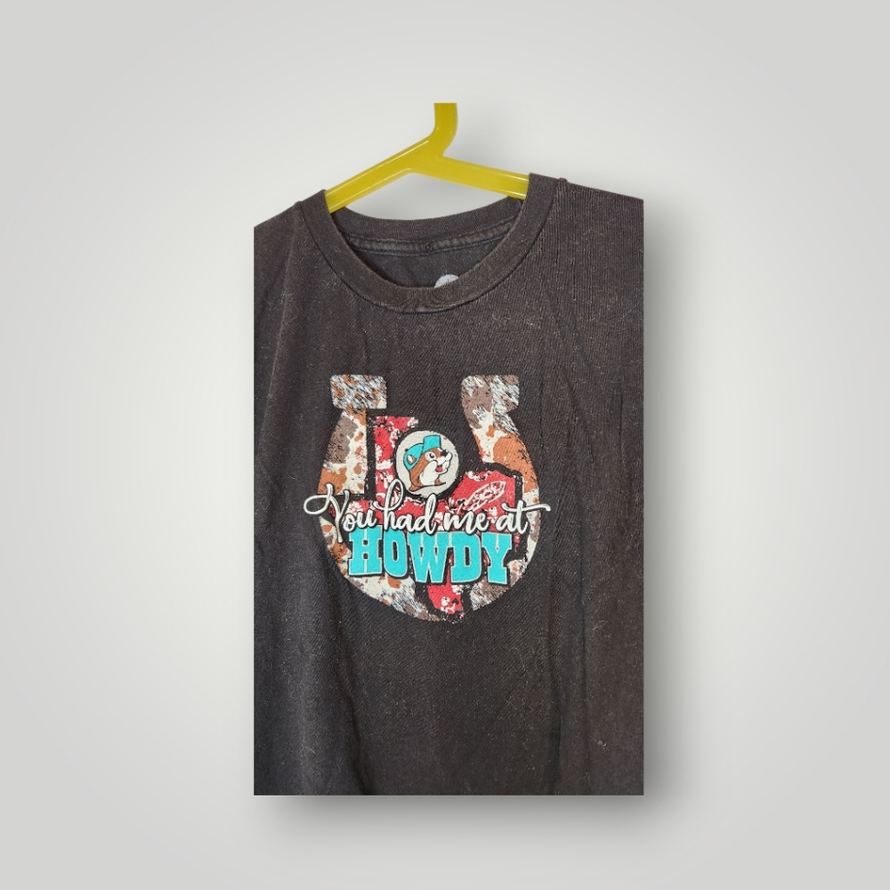 Buc-ees youth M you had me at howdy shirt tshirt - Picture 7 of 8